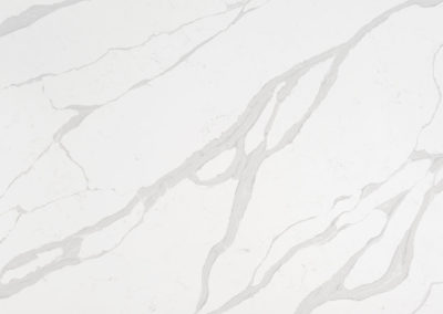 Calacatta Luccia Quartz Expanded